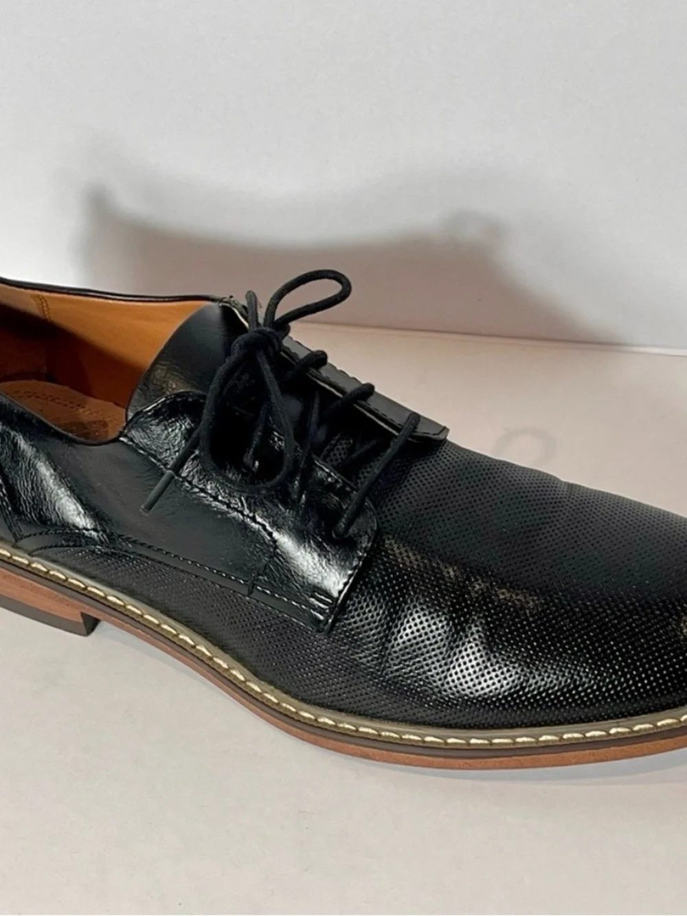 Steve Madden Men’s Nytro Black Perforated Derby Dress Shoes Size 9